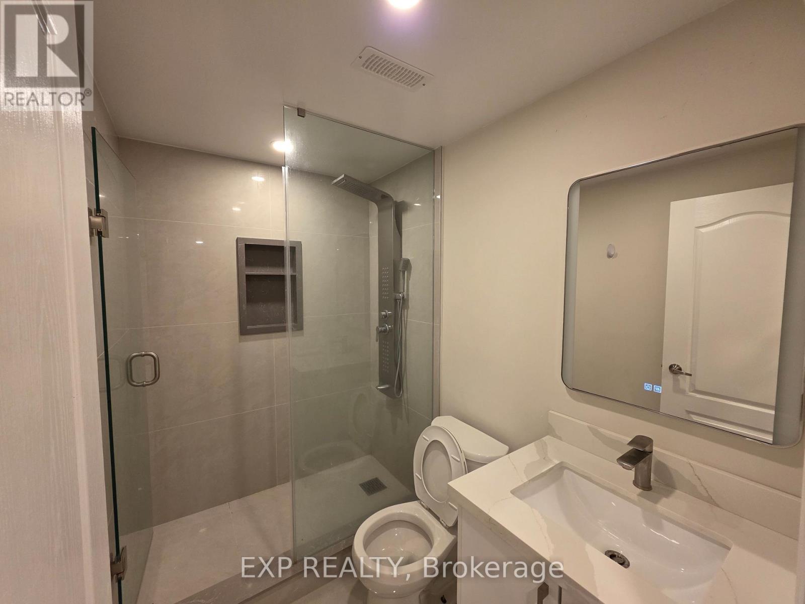 11 Winisk Street, Richmond Hill, Ontario  L4E 0M6 - Photo 16 - N12504236