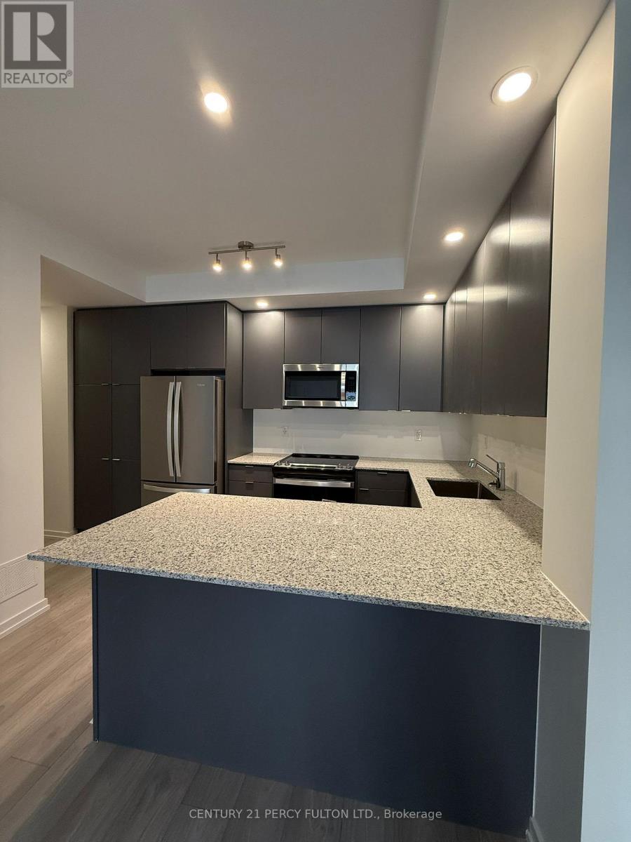 23 - 17 Lytham Green Circle, Newmarket, Ontario  L3Y 0H4 - Photo 2 - N12504354