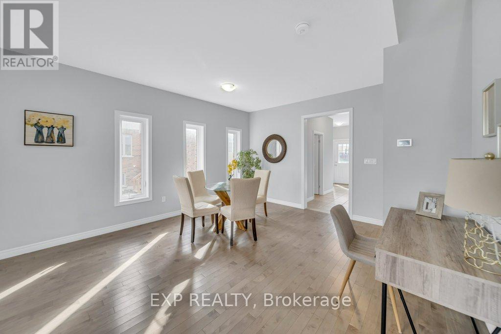 43 Sugar Trail, Kitchener, Ontario  N2R 0S5 - Photo 16 - X12503298