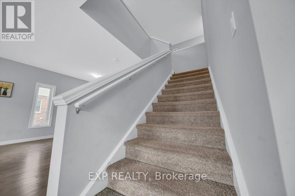 43 Sugar Trail, Kitchener, Ontario  N2R 0S5 - Photo 20 - X12503298