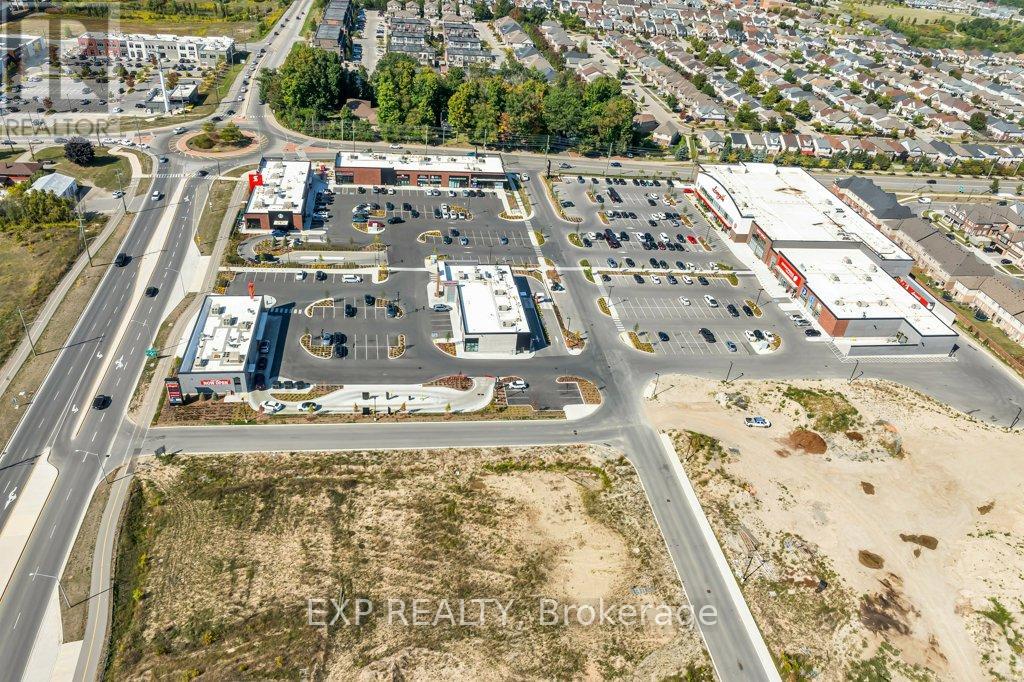 43 Sugar Trail, Kitchener, Ontario  N2R 0S5 - Photo 41 - X12503298