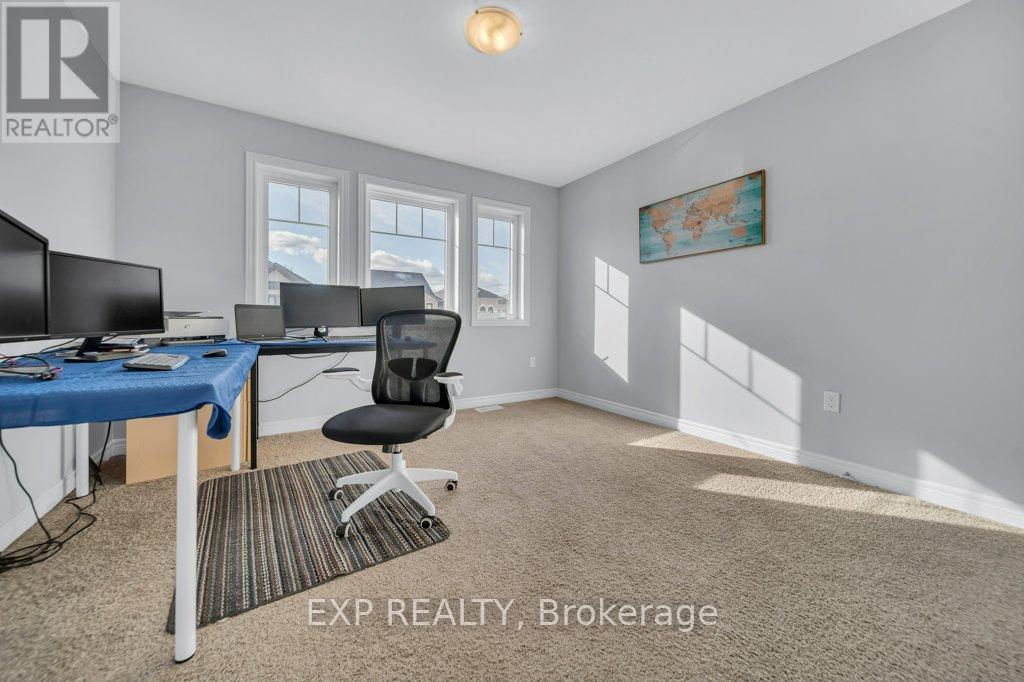 43 Sugar Trail, Kitchener, Ontario  N2R 0S5 - Photo 31 - X12503298