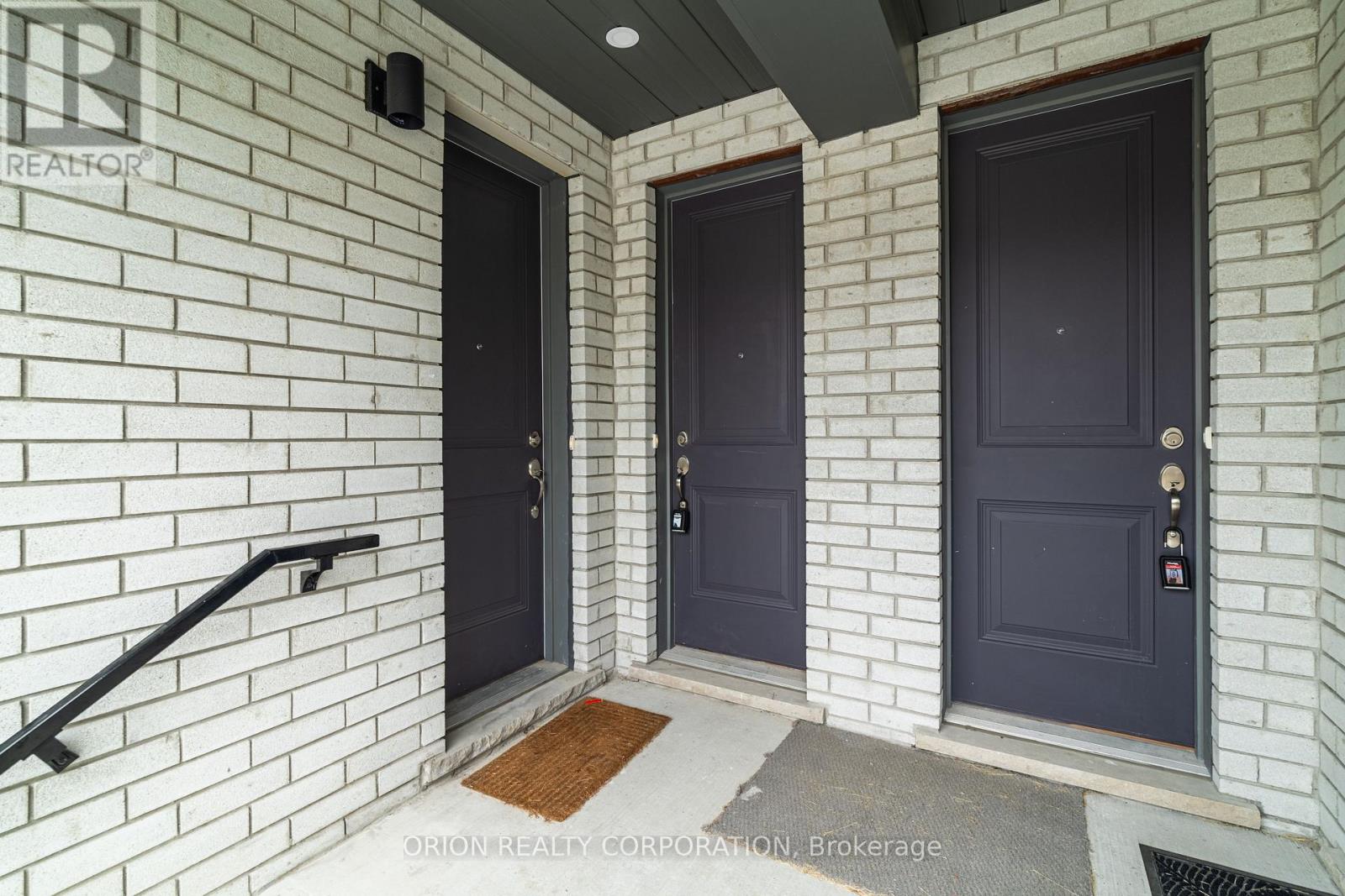 1803 - 160 Densmore Road, Cobourg, Ontario  K9A 0X8 - Photo 2 - X12497258