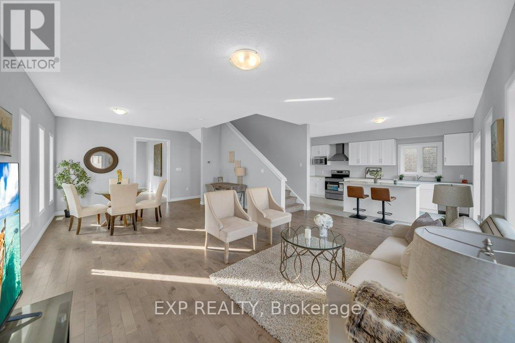 43 Sugar Trail, Kitchener, Ontario  N2R 0S5 - Photo 10 - X12503298