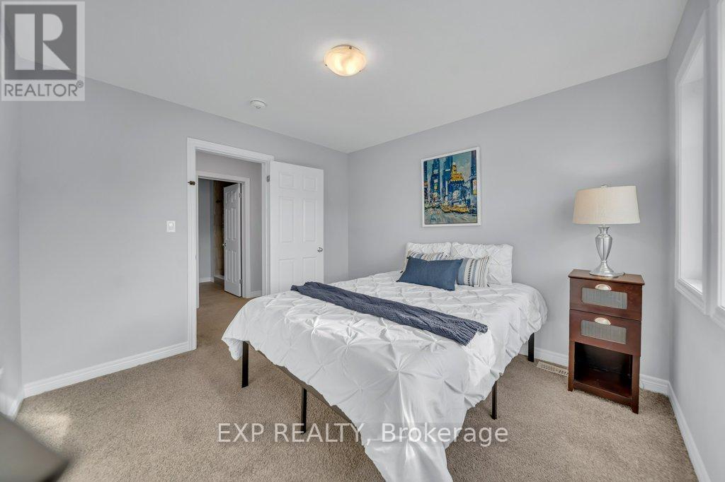 43 Sugar Trail, Kitchener, Ontario  N2R 0S5 - Photo 28 - X12503298