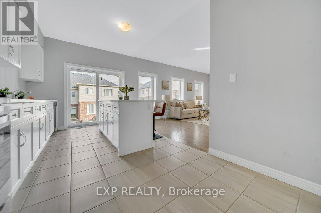 43 Sugar Trail, Kitchener, Ontario  N2R 0S5 - Photo 15 - X12503298