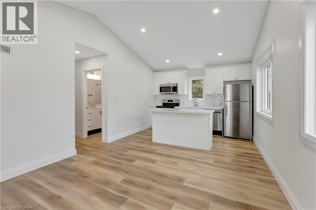 7 Hillside Drive Unit# 3, Kitchener, Ontario  N2E 1R1 - Photo 2 - 40785291