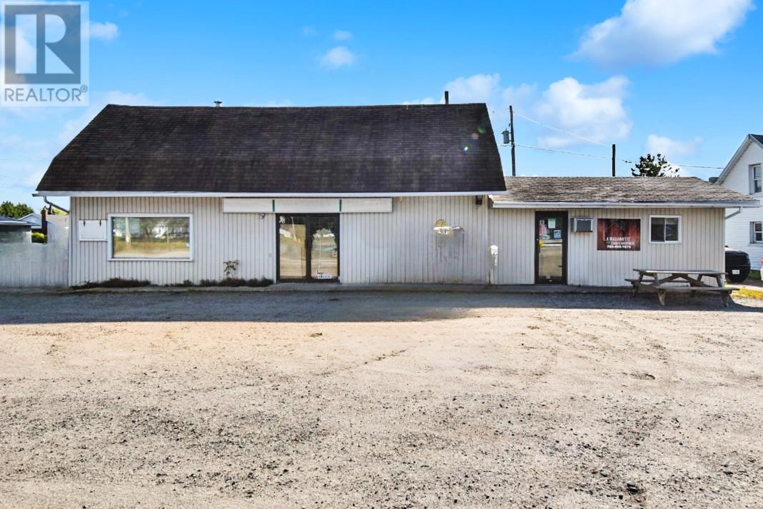 10494-10496 Highway 17, Verner, Ontario  P0M 2M0 - Photo 4 - 2125464