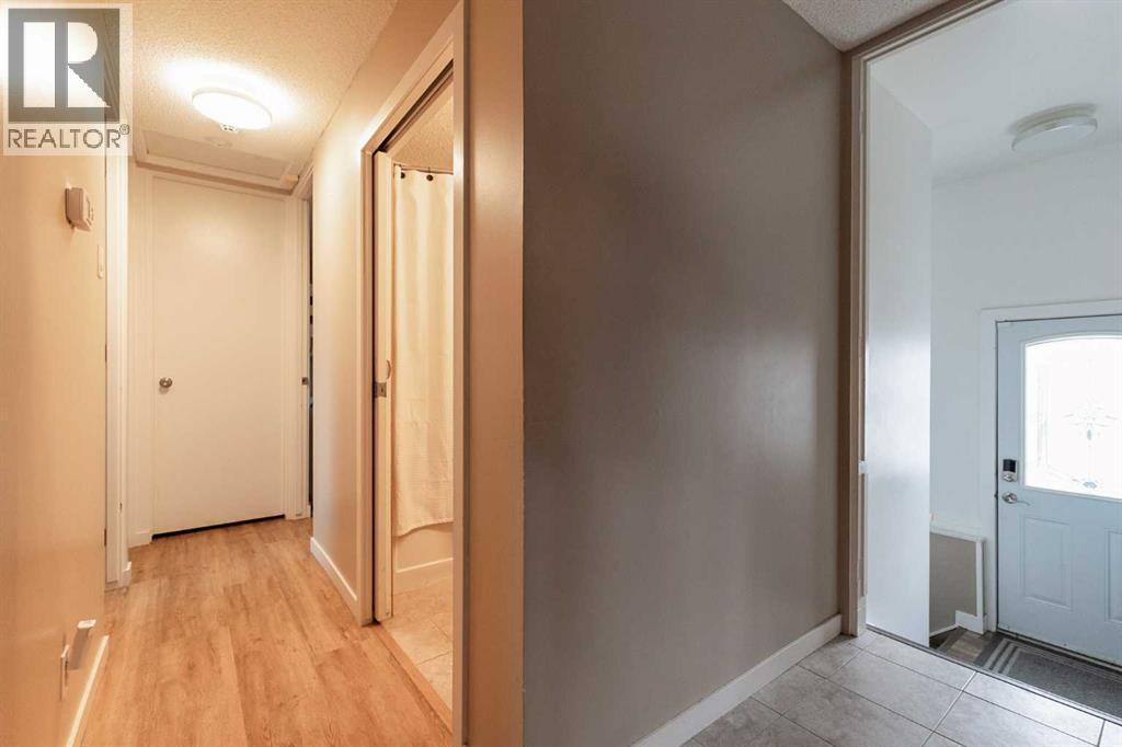 138 Greenview Close N, Lethbridge, Alberta  T1H 4K8 - Photo 14 - A2267988