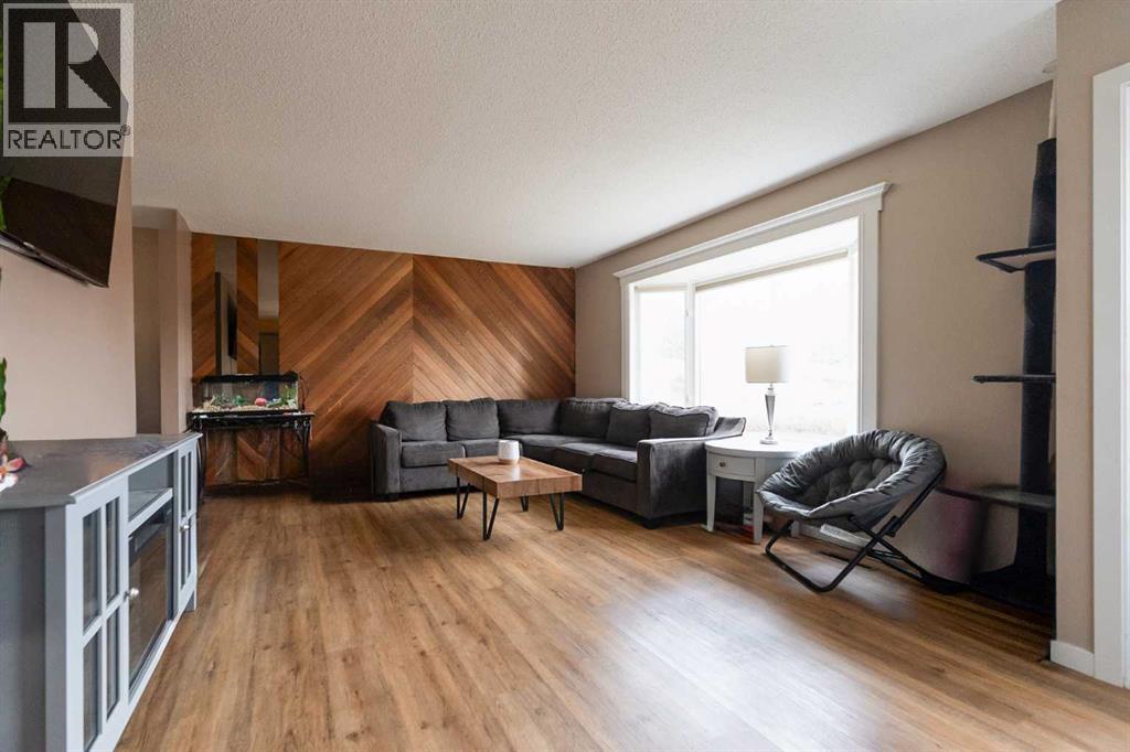 138 Greenview Close N, Lethbridge, Alberta  T1H 4K8 - Photo 5 - A2267988