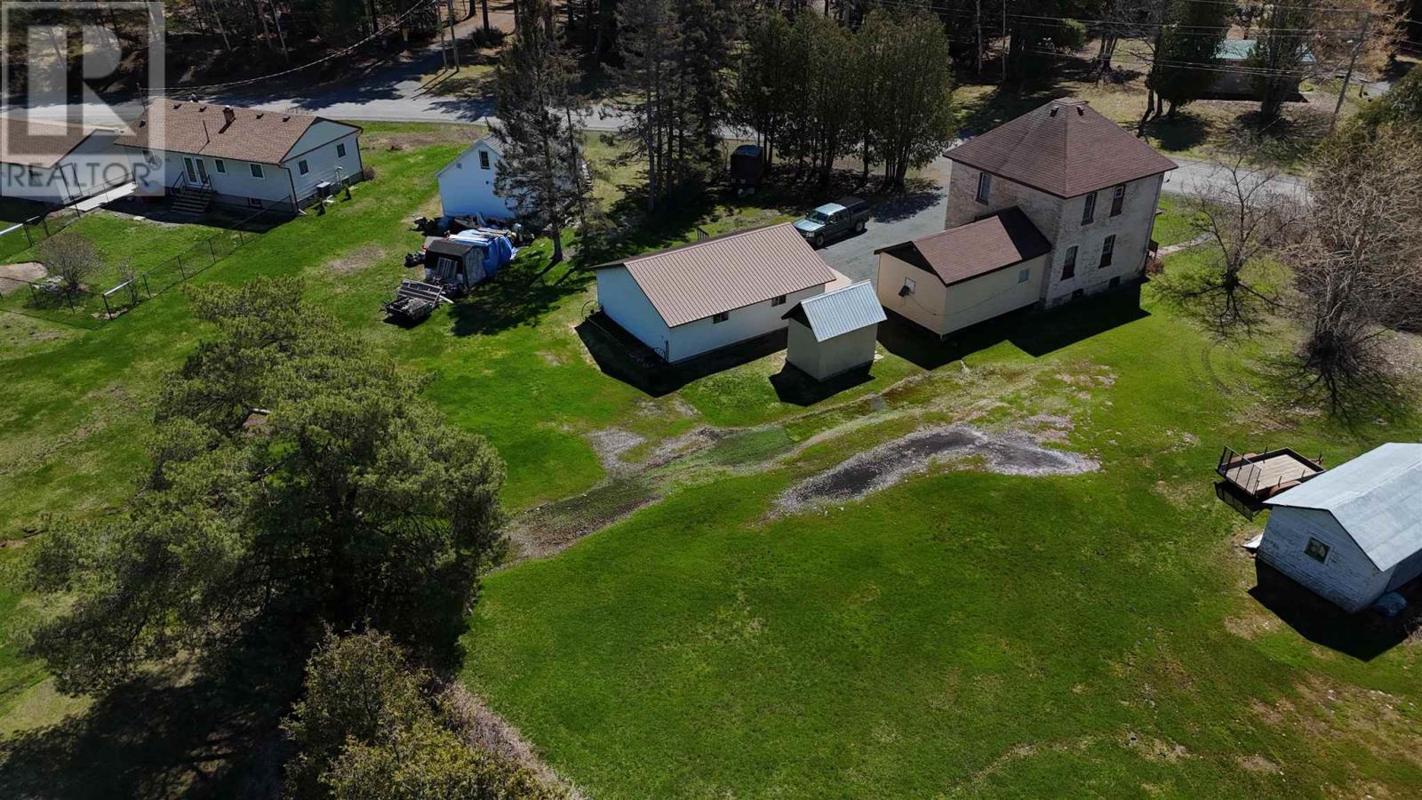 6 Williams St, Bruce Mines, Ontario P0R 1C0 - Photo 4 - SM251026