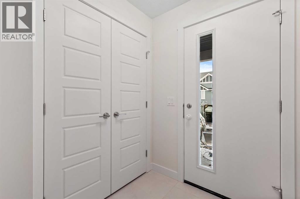 12 Waterford Glen, Chestermere, Alberta  T1X 2T8 - Photo 3 - A2256594