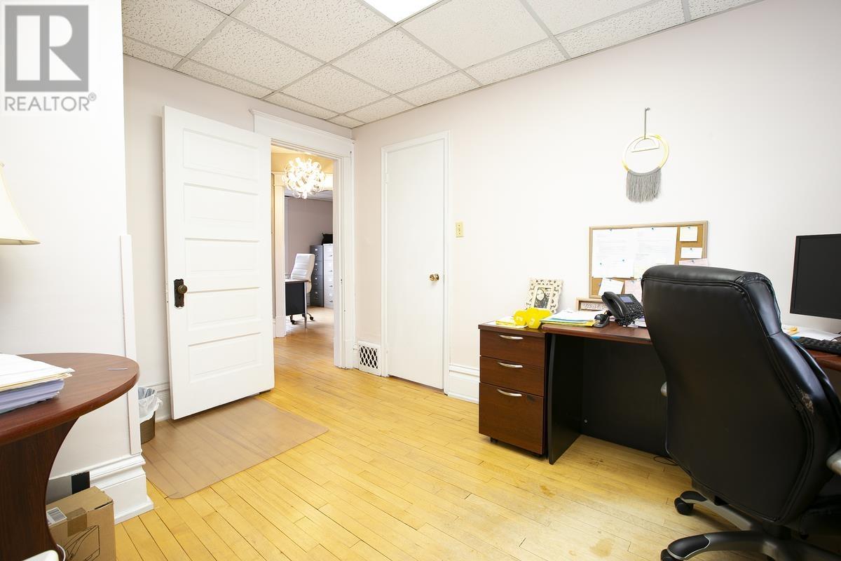 446 Albert St, Sault Ste. Marie, Ontario P6A 2J8 - Photo 25 - SM253098