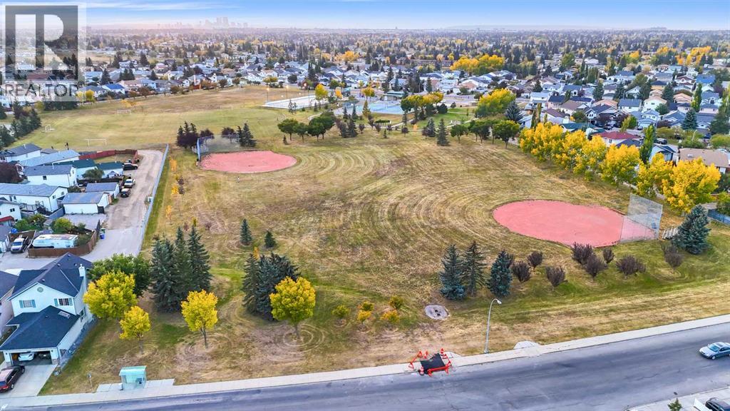 187 Applebrook Circle Se, Calgary, Alberta  T2A 7T3 - Photo 6 - A2261525