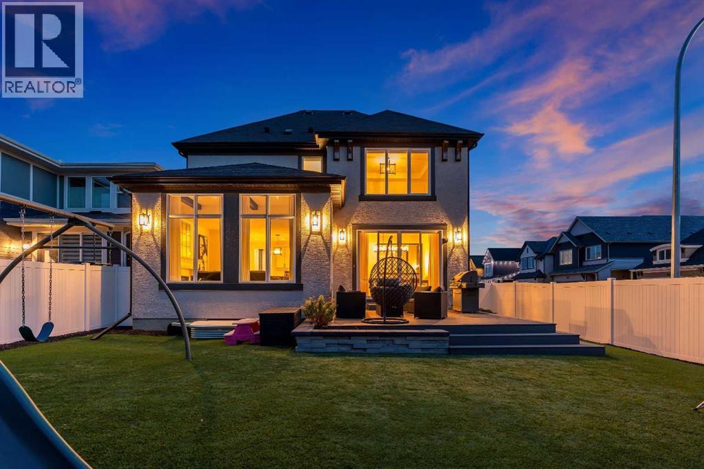 8 Mahogany Cape Se, Calgary, Alberta  T3M 2S2 - Photo 3 - A2261706