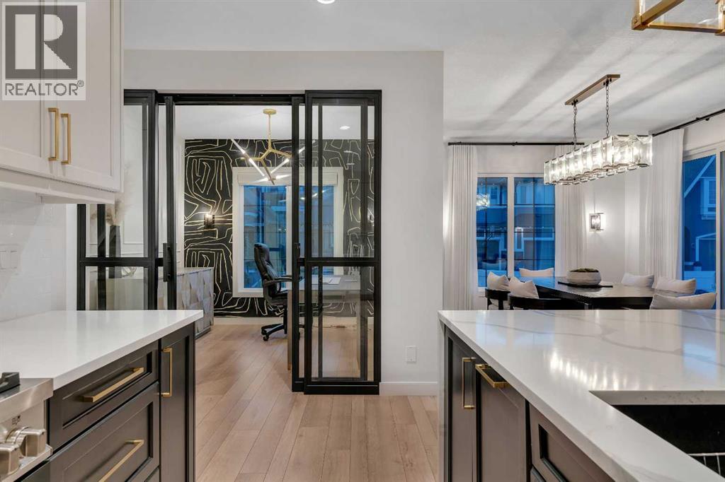 8 Mahogany Cape Se, Calgary, Alberta  T3M 2S2 - Photo 16 - A2261706