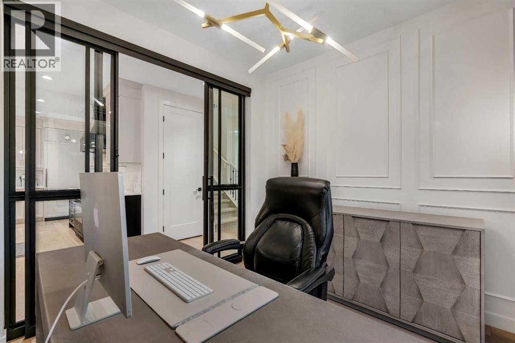 8 Mahogany Cape Se, Calgary, Alberta  T3M 2S2 - Photo 18 - A2261706