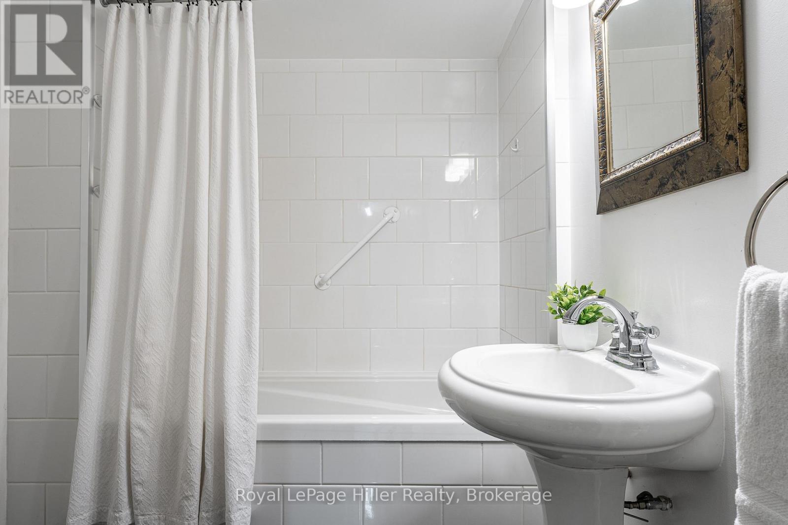 180 Elizabeth Street, Stratford, Ontario  N5A 4Z3 - Photo 35 - X12504500