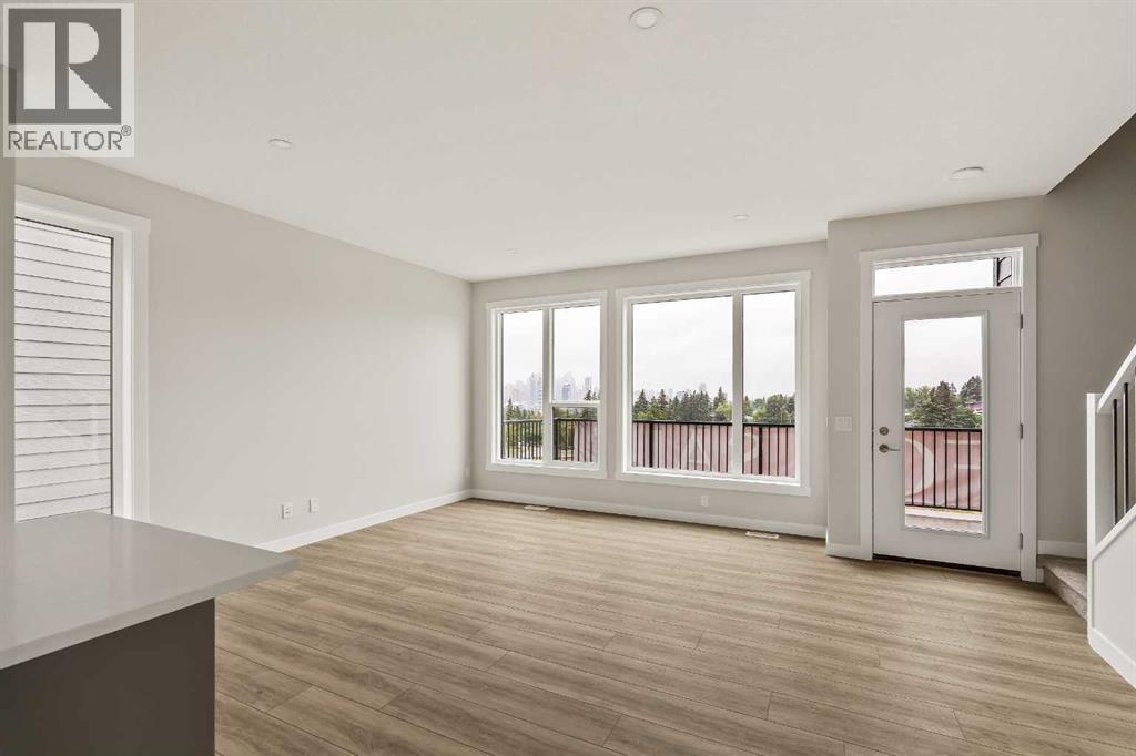 417 Sovereign Common Sw, Calgary, Alberta  T3C 3Y3 - Photo 15 - A2266257