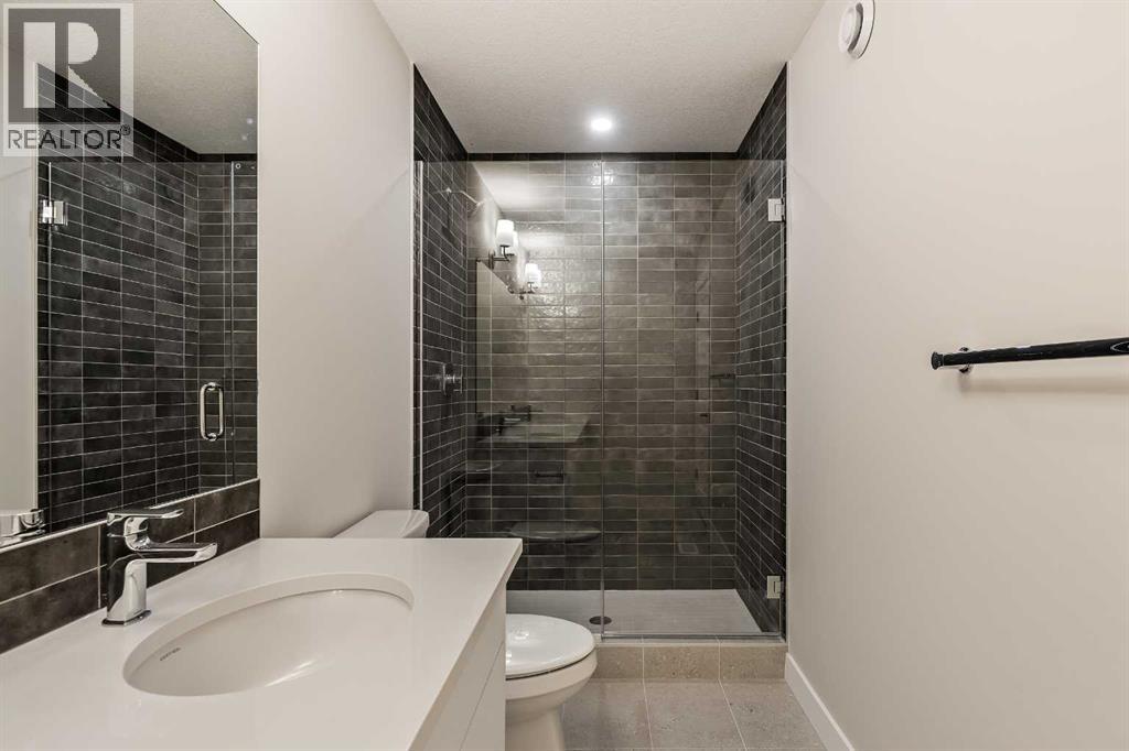 417 Sovereign Common Sw, Calgary, Alberta  T3C 3Y3 - Photo 23 - A2266257