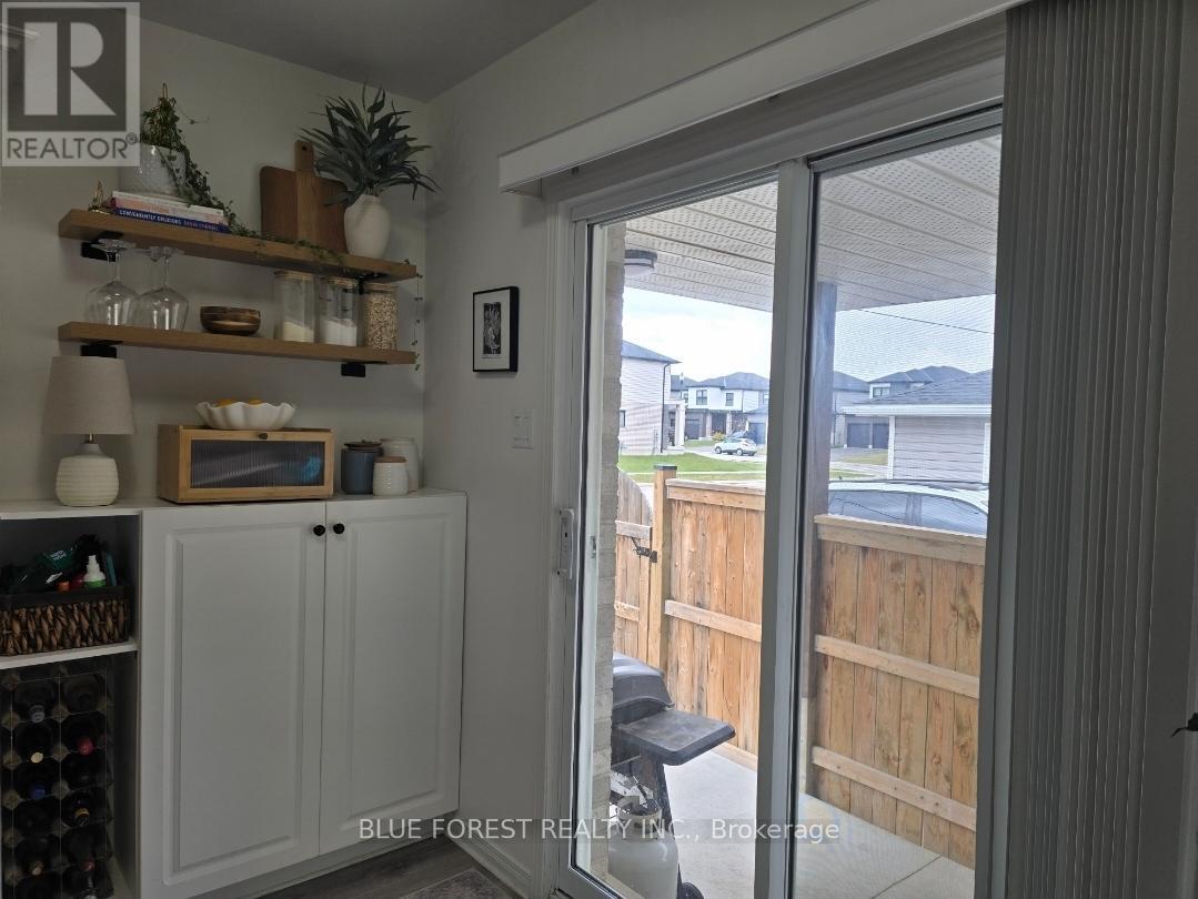 433 Highview Drive, St. Thomas, Ontario  N5R 6C5 - Photo 18 - X12504456