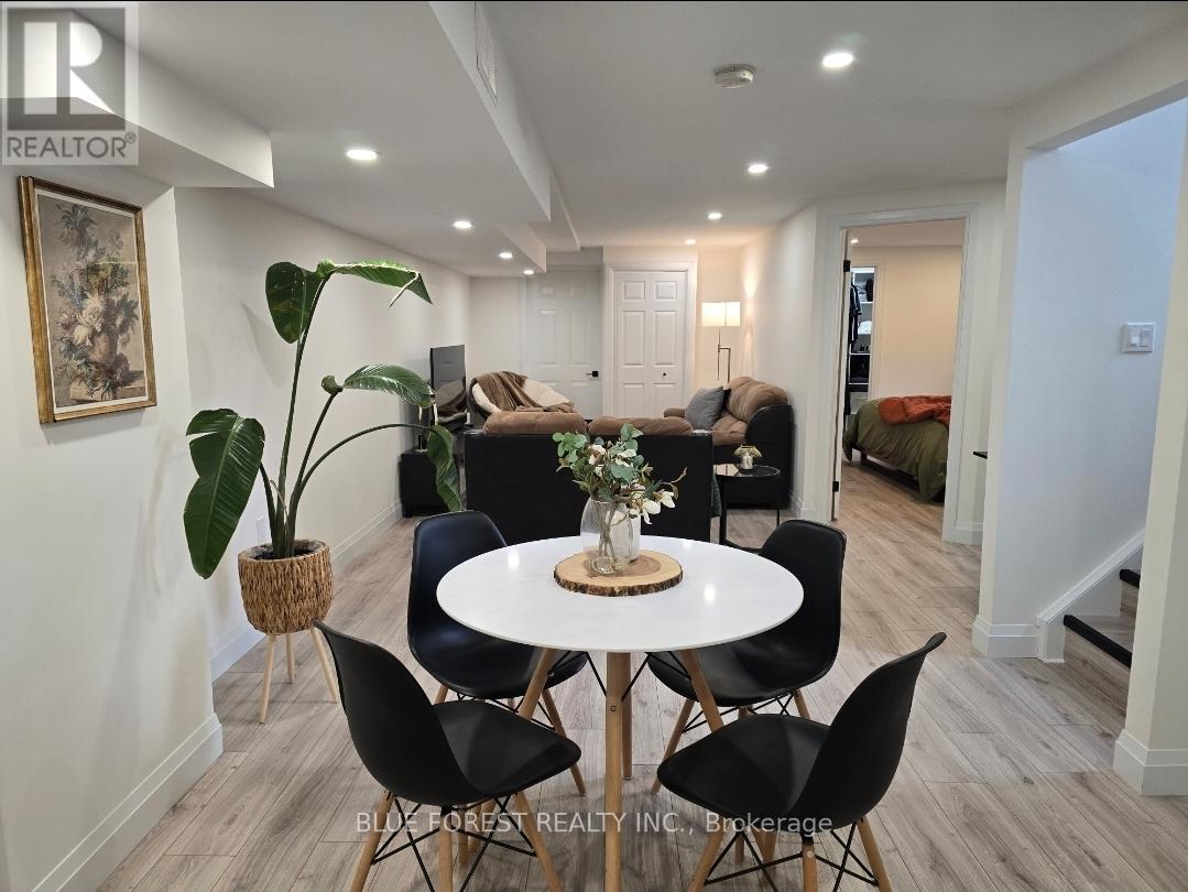 433 Highview Drive, St. Thomas, Ontario  N5R 6C5 - Photo 23 - X12504456