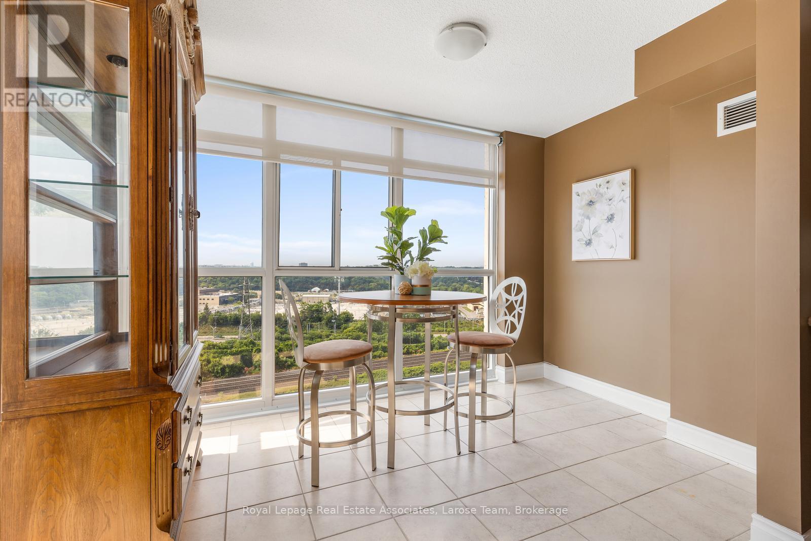 1606 - 3 Marine Parade Drive, Toronto, Ontario  M8V 3Z5 - Photo 13 - W12504216