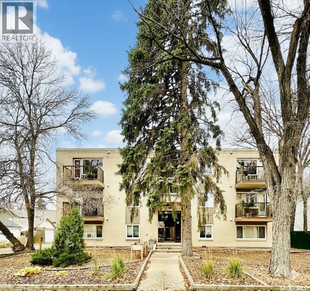 18 2358 Rae STREET, Regina, Saskatchewan