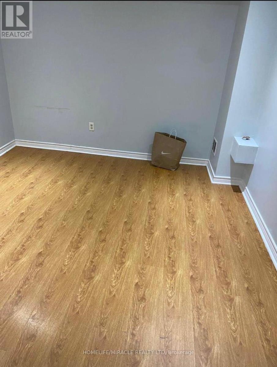 78 Jordensen Drive, Brampton, Ontario  L6X 0S1 - Photo 5 - W12504242