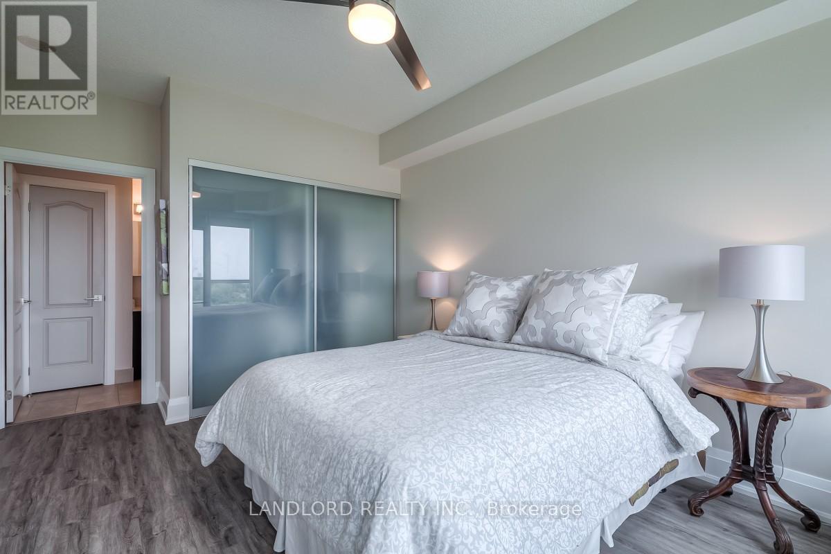 904 - 3865 Lake Shore Boulevard W, Toronto, Ontario  M8W 0A2 - Photo 11 - W12504266