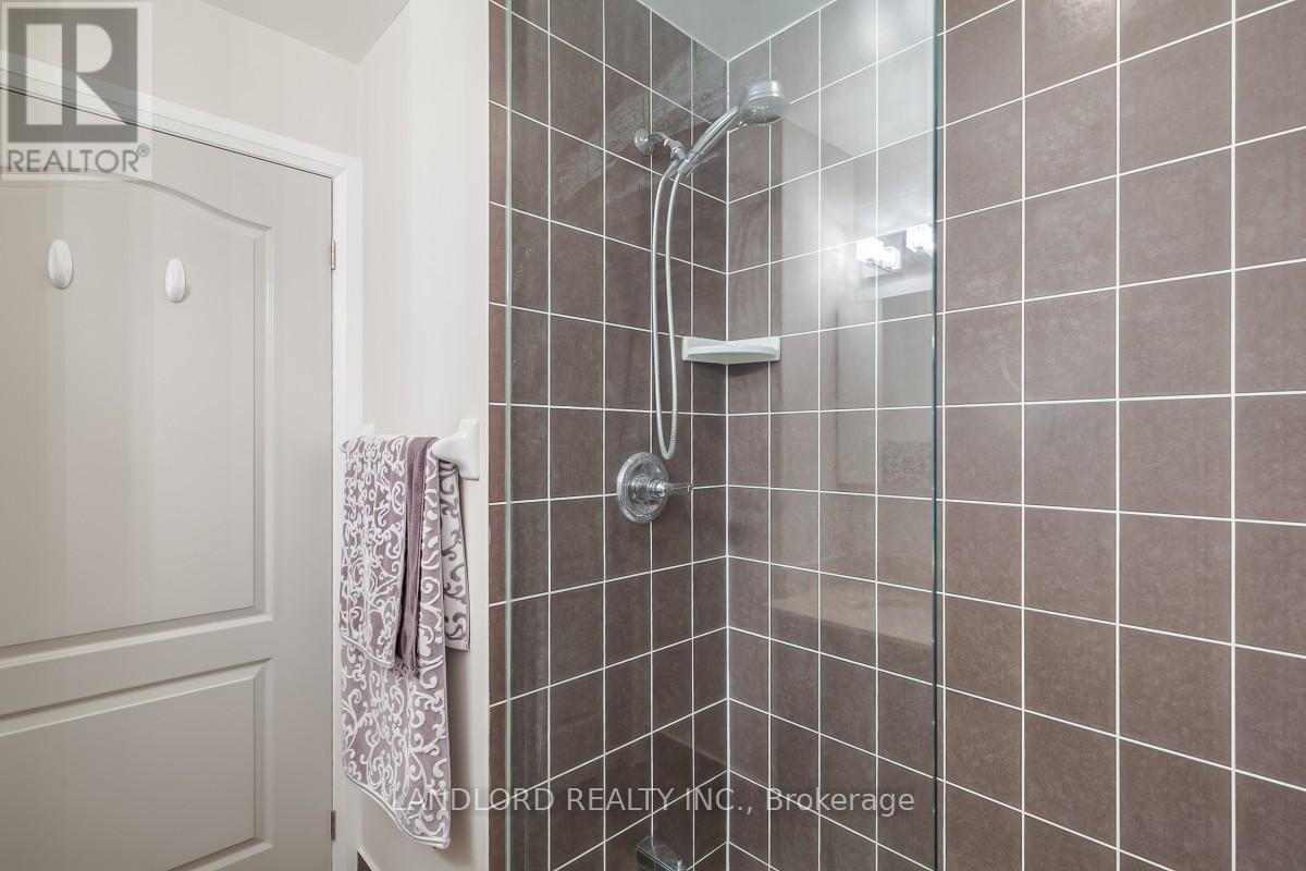 904 - 3865 Lake Shore Boulevard W, Toronto, Ontario  M8W 0A2 - Photo 21 - W12504266