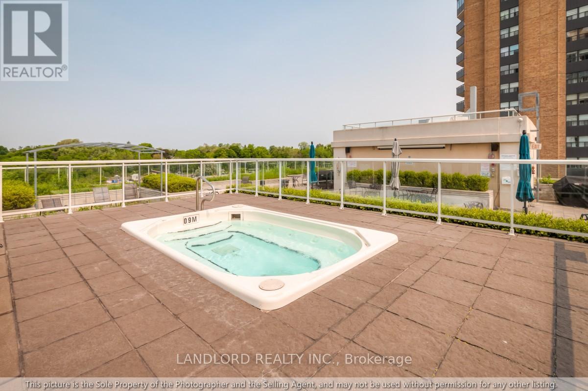 904 - 3865 Lake Shore Boulevard W, Toronto, Ontario  M8W 0A2 - Photo 25 - W12504266