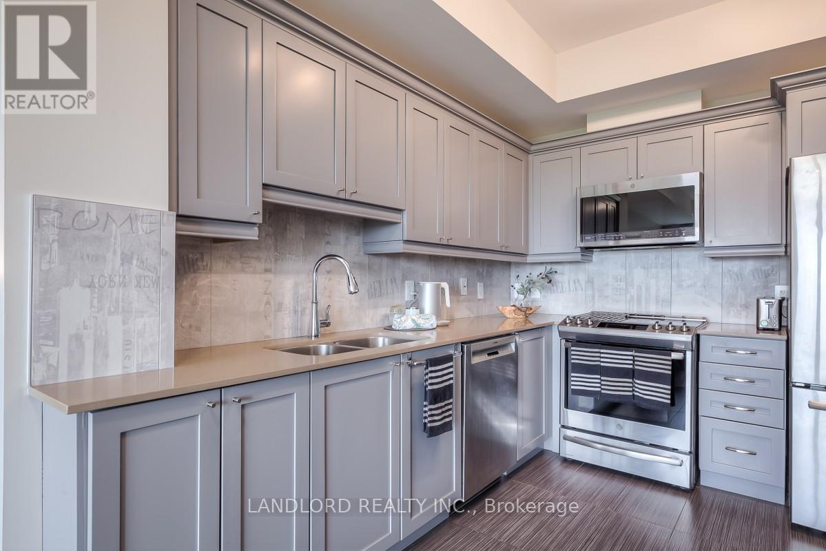 904 - 3865 Lake Shore Boulevard W, Toronto, Ontario  M8W 0A2 - Photo 7 - W12504266