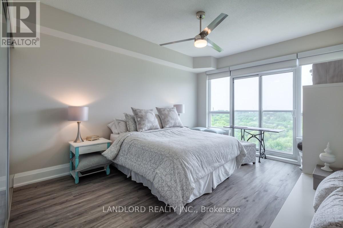 904 - 3865 Lake Shore Boulevard W, Toronto, Ontario  M8W 0A2 - Photo 9 - W12504266