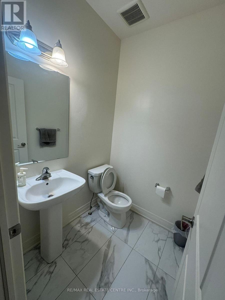 (Upper Level) - 8 Unwind Crescent, Brampton, Ontario  L6X 0B3 - Photo 8 - W12504278