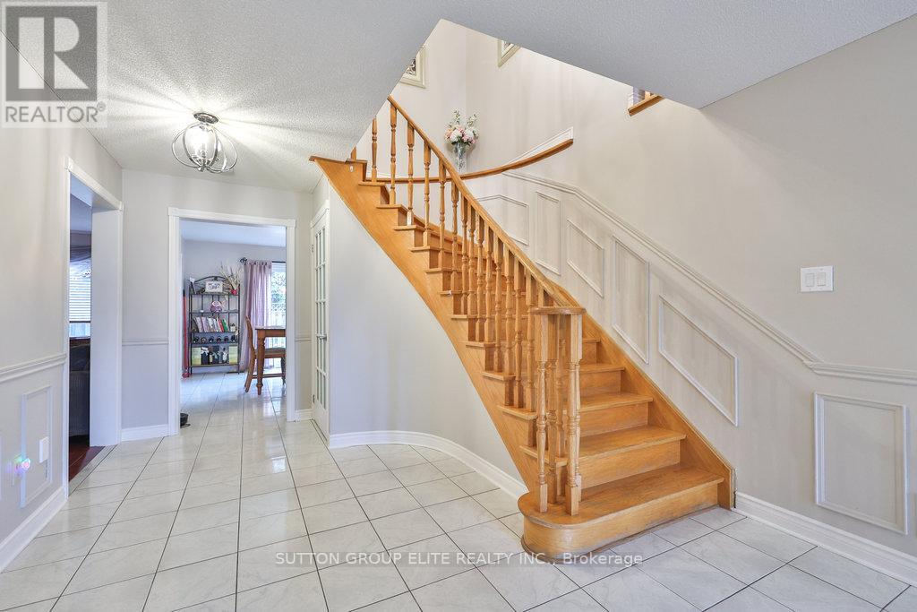 5163 Sunrise Court, Mississauga, Ontario  L5R 2T6 - Photo 22 - W12504360