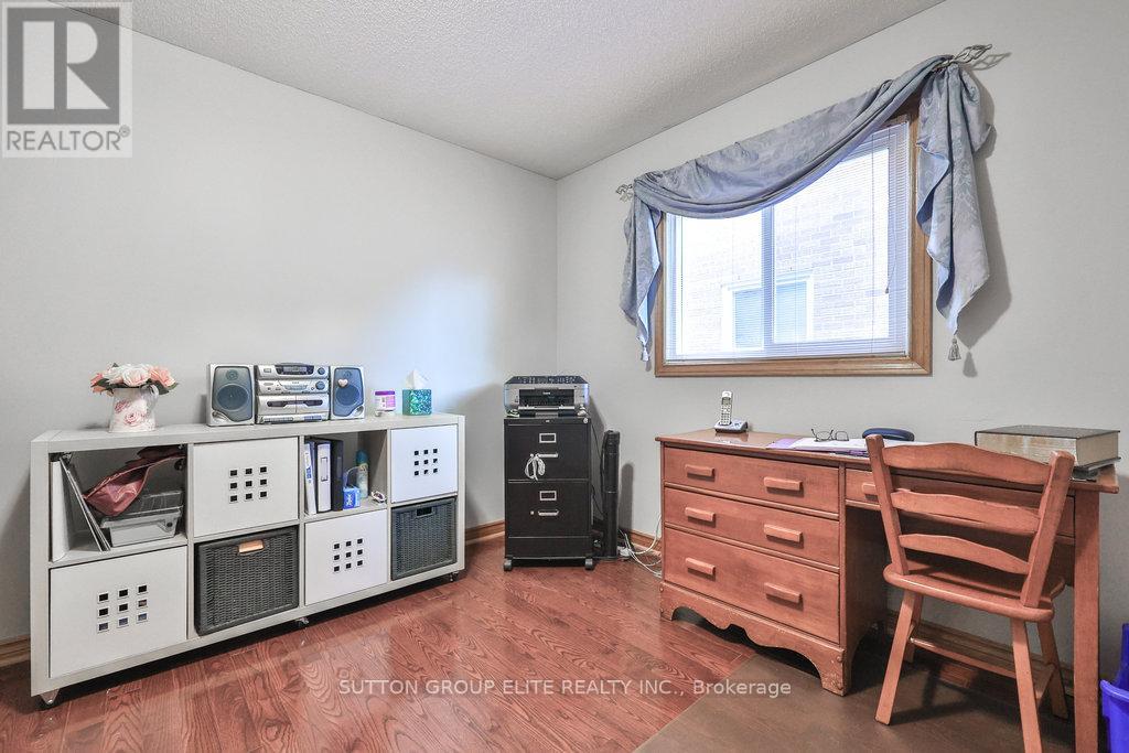 5163 Sunrise Court, Mississauga, Ontario  L5R 2T6 - Photo 25 - W12504360