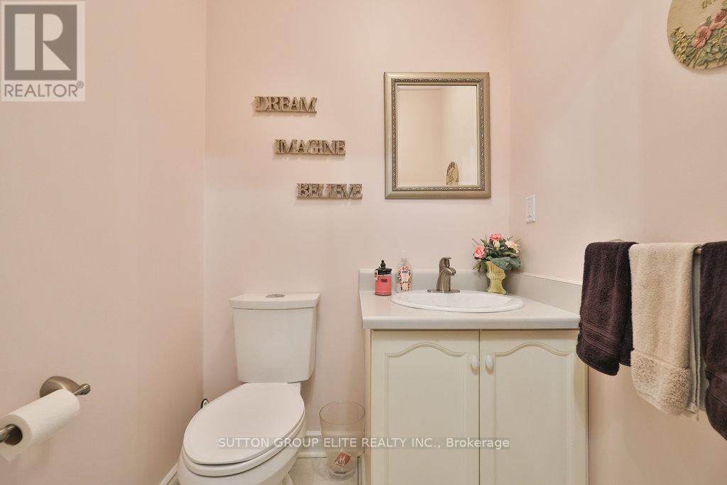 5163 Sunrise Court, Mississauga, Ontario  L5R 2T6 - Photo 26 - W12504360