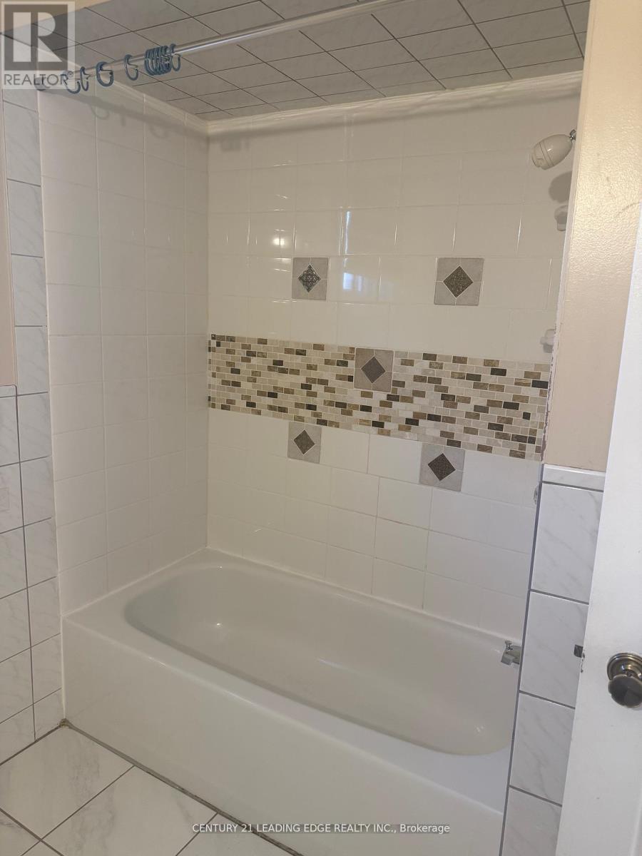 434 Rutherford Road N, Brampton, Ontario  L6V 3V8 - Photo 16 - W12504366