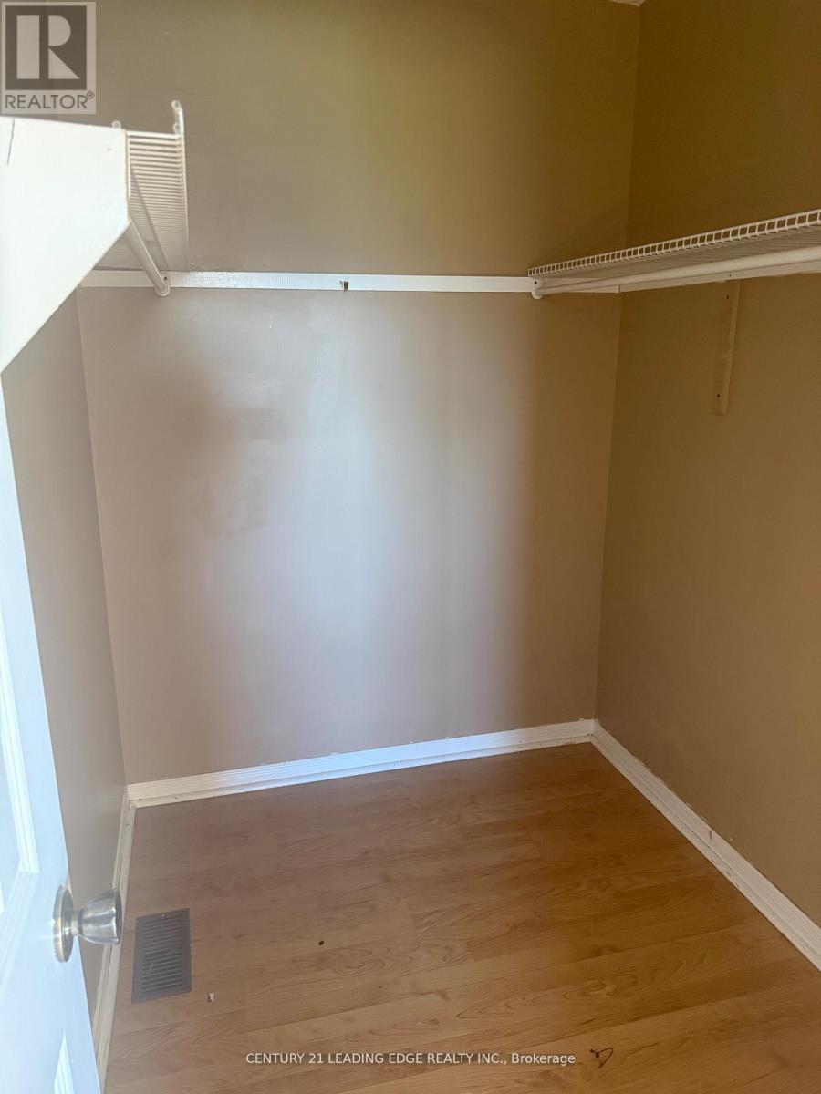 434 Rutherford Road N, Brampton, Ontario  L6V 3V8 - Photo 8 - W12504366