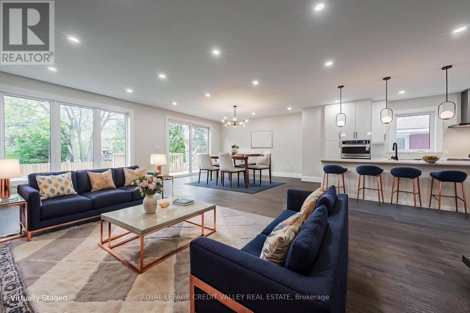 18 Bellman Avenue, Toronto, Ontario  M8W 4A3 - Photo 19 - W12504368