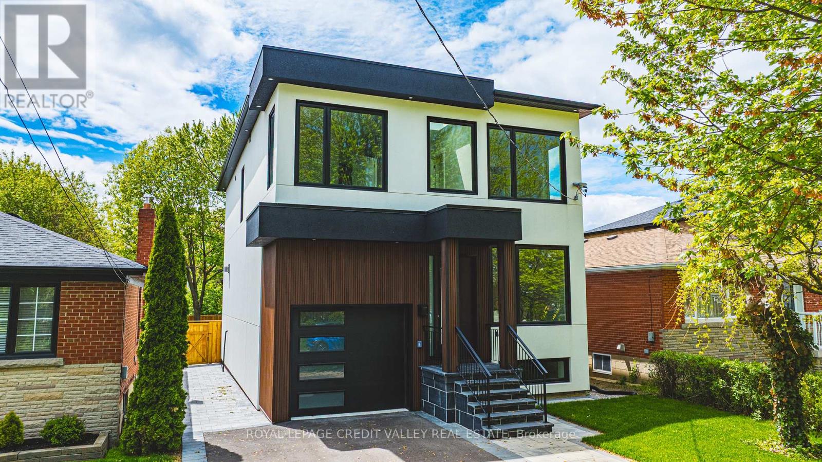 18 Bellman Avenue, Toronto, Ontario  M8W 4A3 - Photo 2 - W12504368