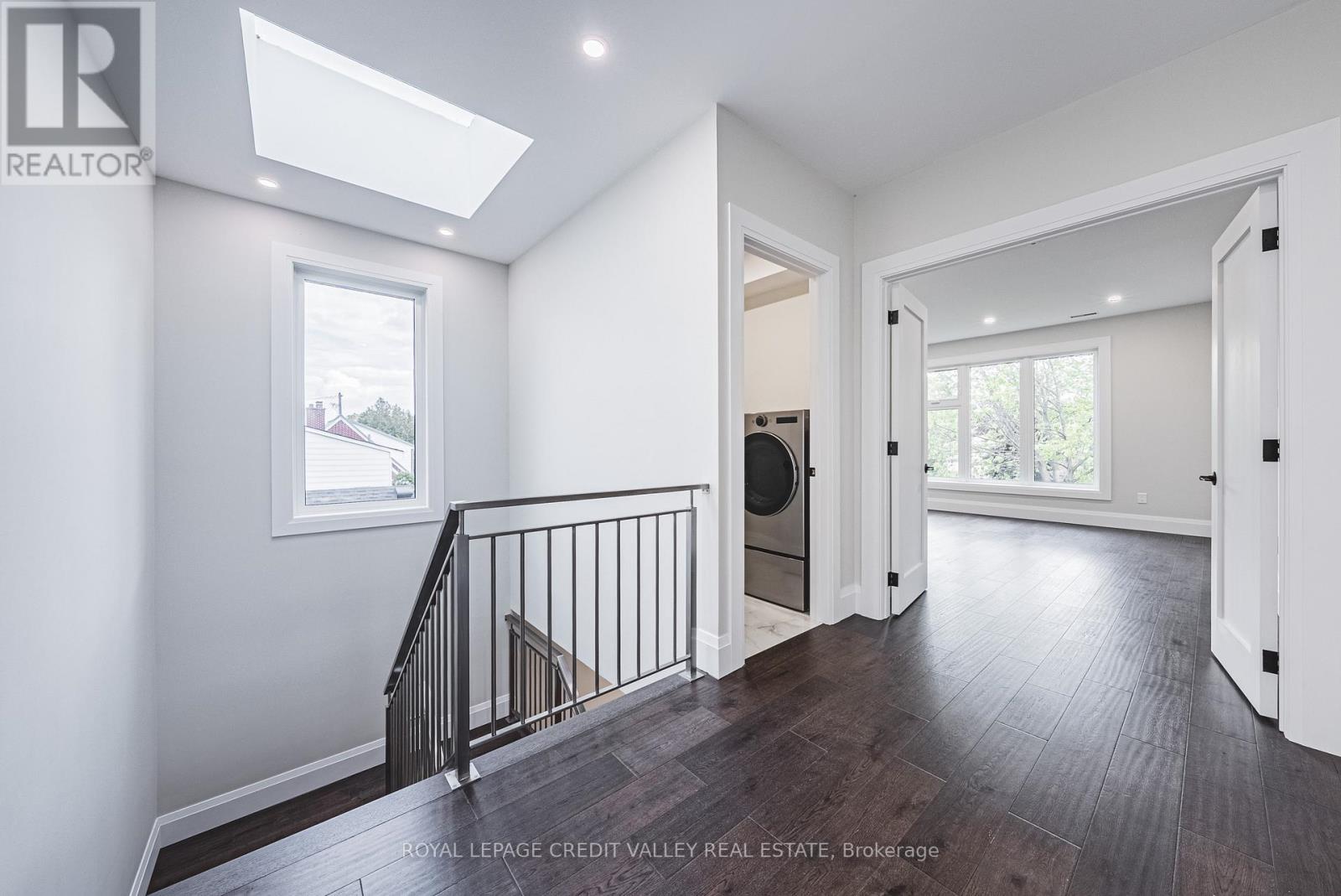 18 Bellman Avenue, Toronto, Ontario  M8W 4A3 - Photo 20 - W12504368