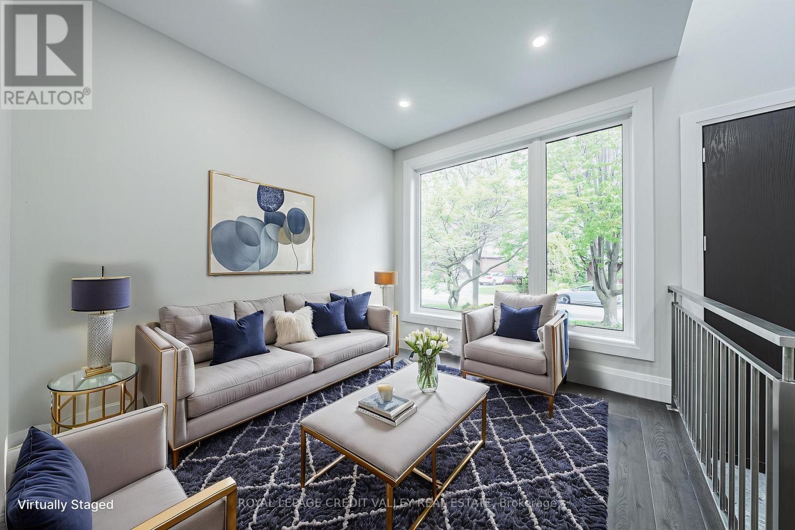 18 Bellman Avenue, Toronto, Ontario  M8W 4A3 - Photo 6 - W12504368