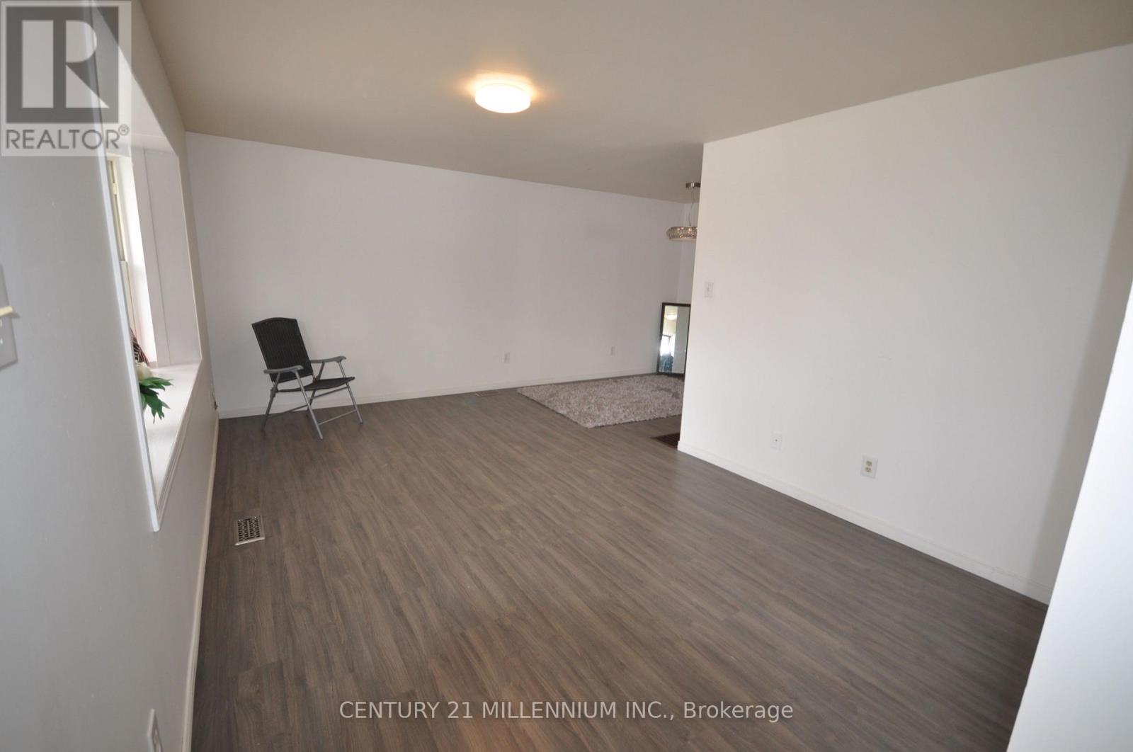 30 Corby Crescent, Brampton, Ontario  L6Y 1H1 - Photo 20 - W12504370