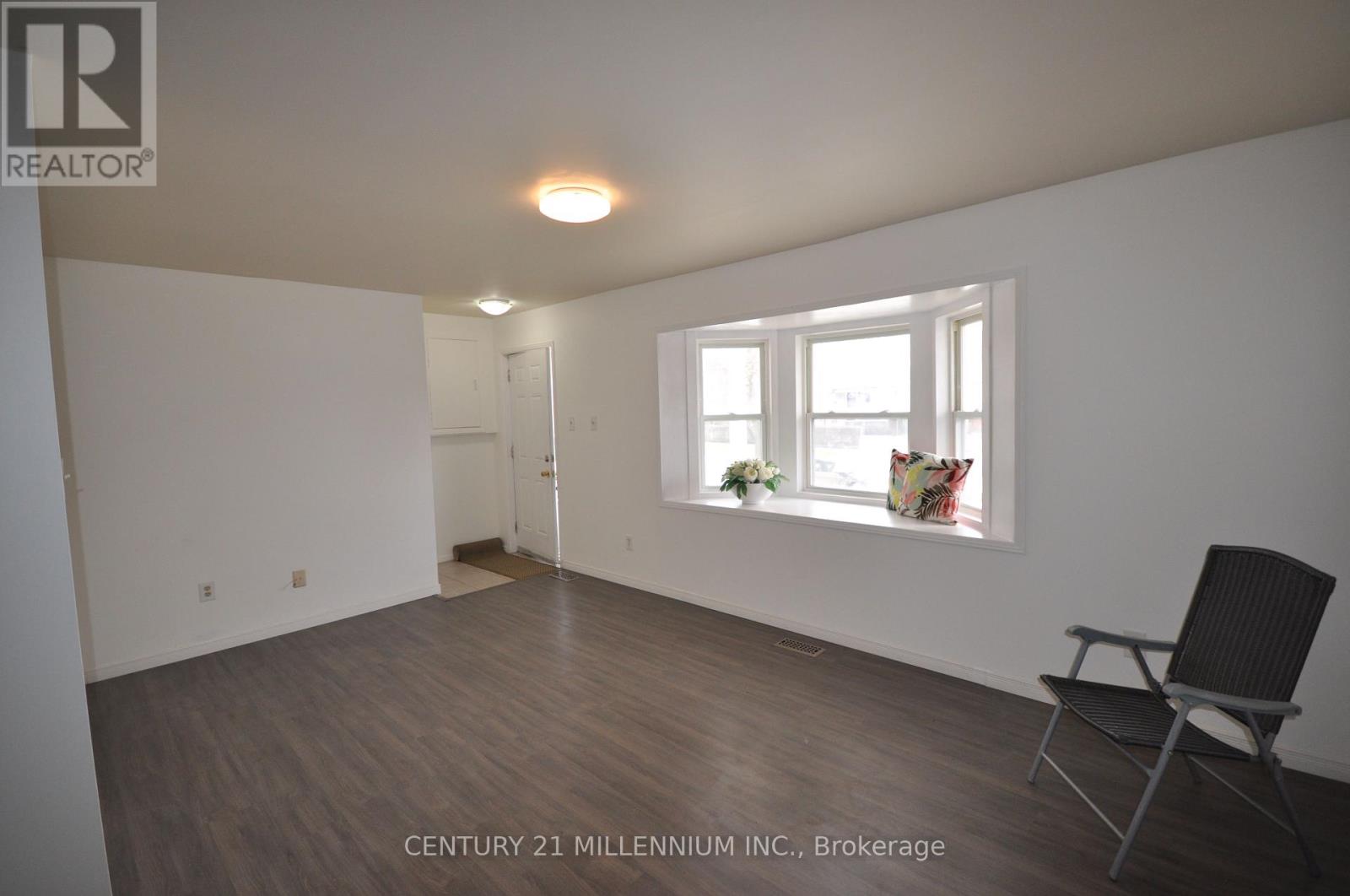 30 Corby Crescent, Brampton, Ontario  L6Y 1H1 - Photo 22 - W12504370