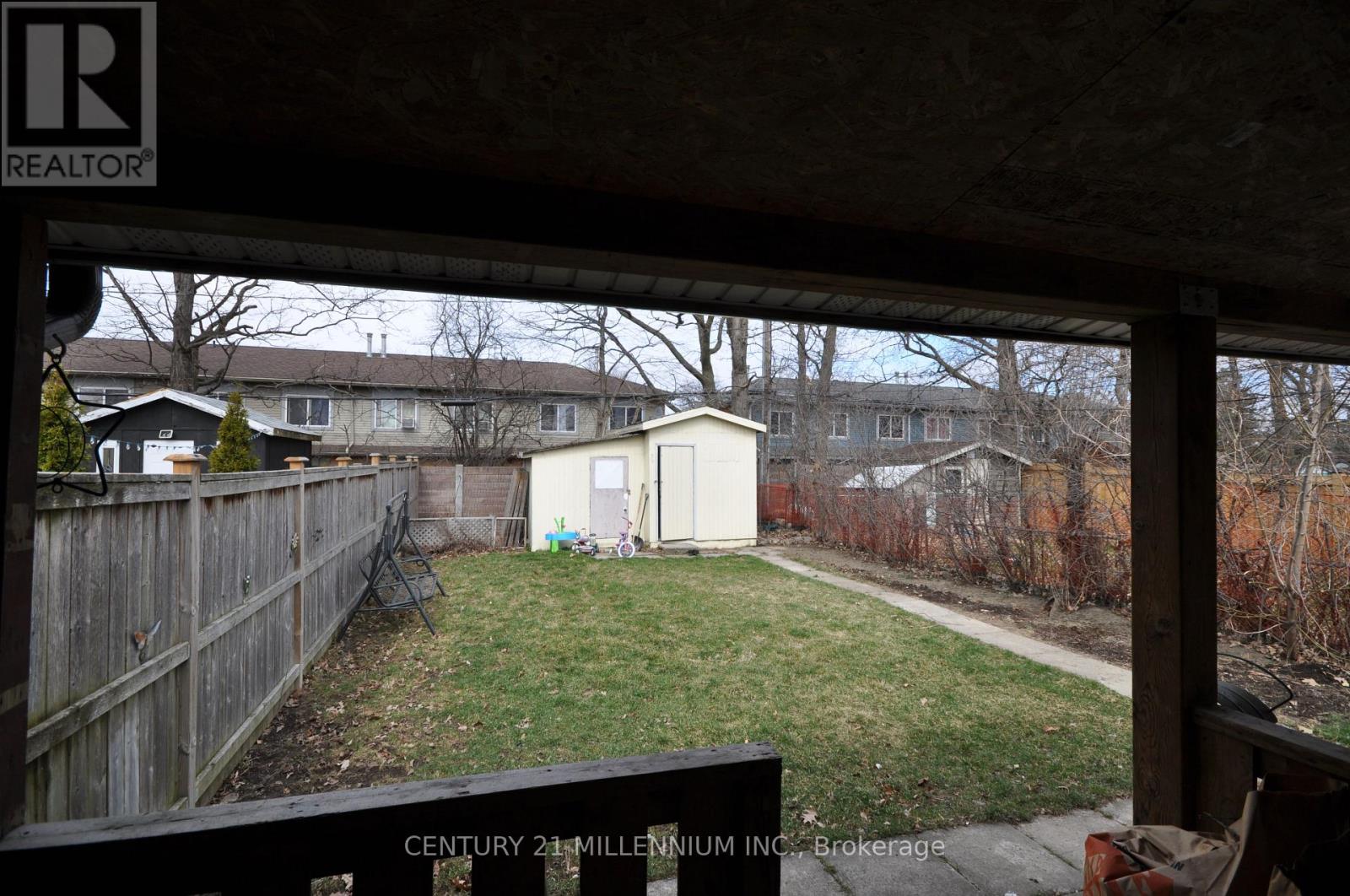 30 Corby Crescent, Brampton, Ontario  L6Y 1H1 - Photo 24 - W12504370