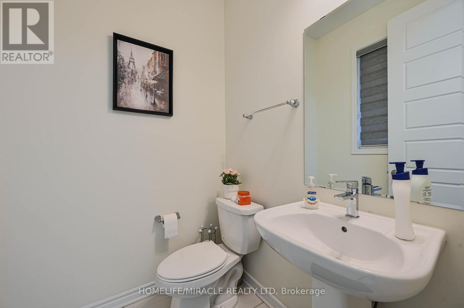 896 Sumac Crescent, Milton, Ontario  L9E 1R7 - Photo 25 - W12504382