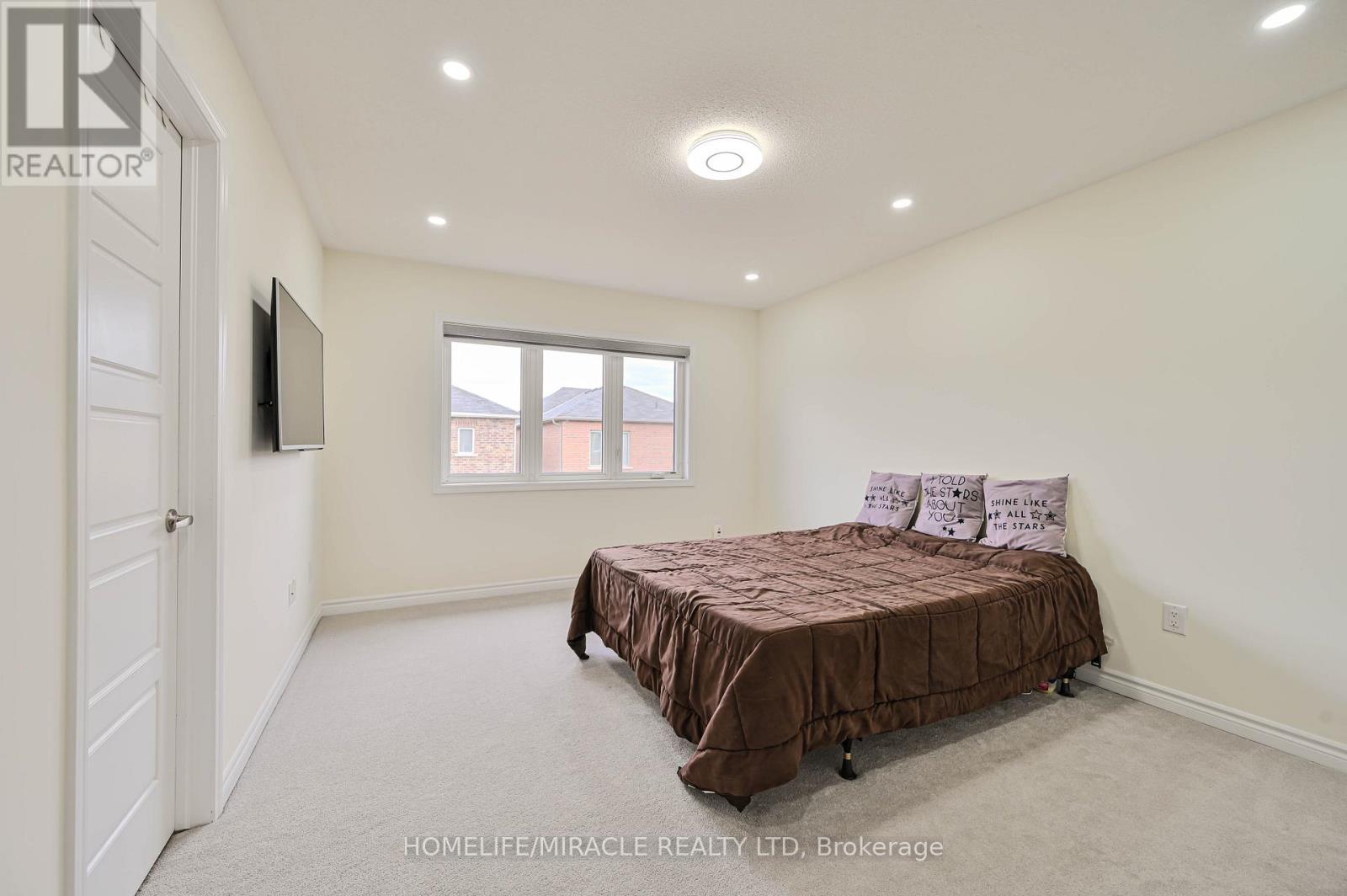 896 Sumac Crescent, Milton, Ontario  L9E 1R7 - Photo 29 - W12504382