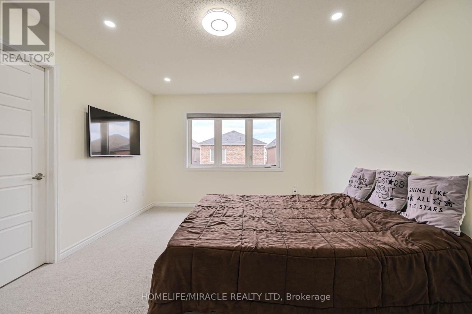 896 Sumac Crescent, Milton, Ontario  L9E 1R7 - Photo 30 - W12504382